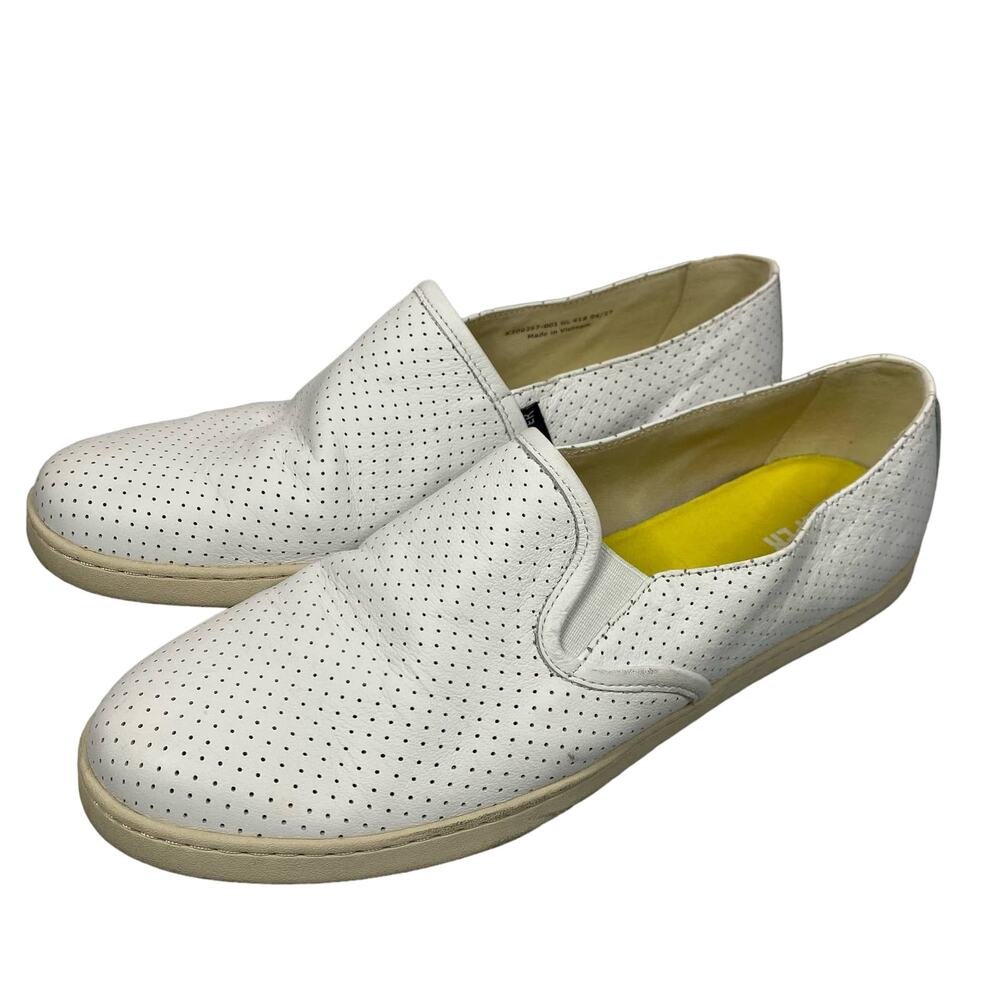Camper White Textured Slip-On Flats Women’s Size 11 EU 41